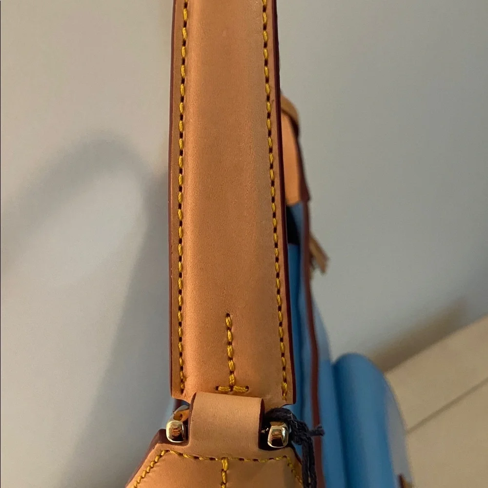 Dooney & Bourke Hobo Shoulder Bag Denim Blue Patent Leather New - Picture 14 of 15